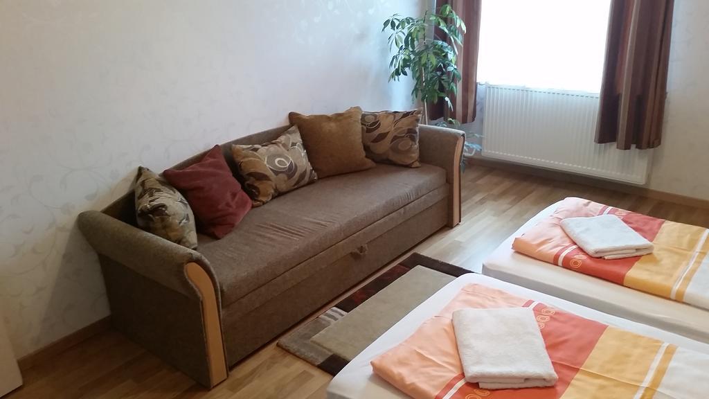 Fadora Apartman Apartment Tihany Room photo